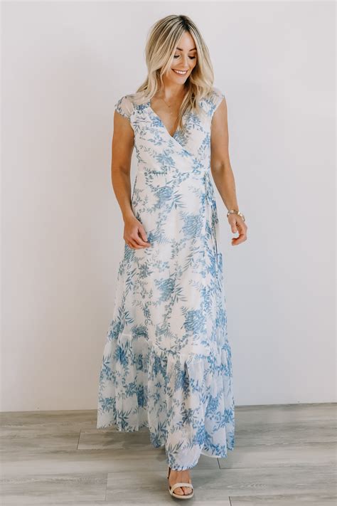 Iris Blue Floral Print Maxi Dress In 2020 Maxi Dress Floral Print