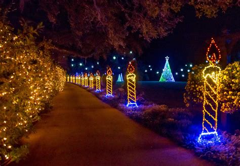 Best Botanical Garden Holiday Light Displays In The Us Better Homes