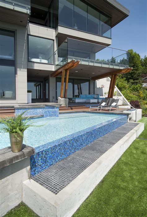 Infinity Pools In Vancouver Island Alka Pool