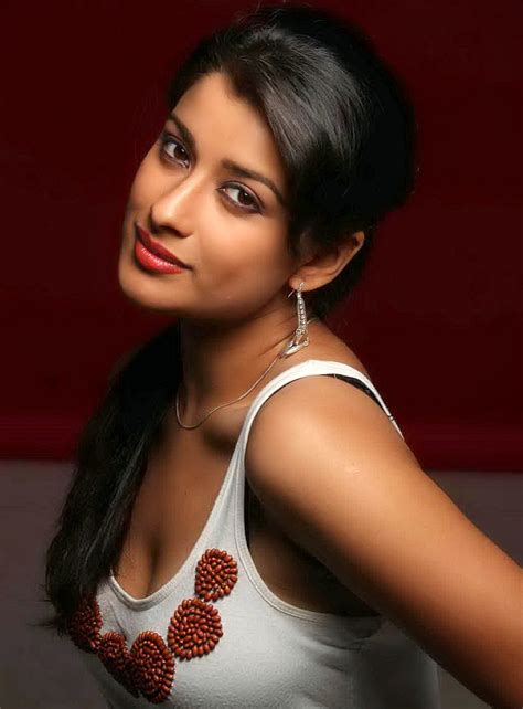 Bengali Sexy Cheating Bhabhi Madhurima Banarjee Hot In White Sleevless