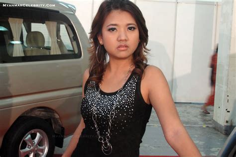 Photo Model Myanmar Teenage Model Girl Automobile Show Yangon