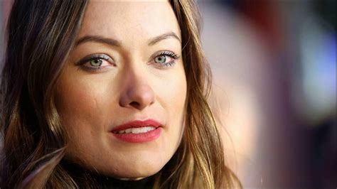Pay attention to your brows. Best Brunette Hair Color Ideas For Green Eyes - YouTube