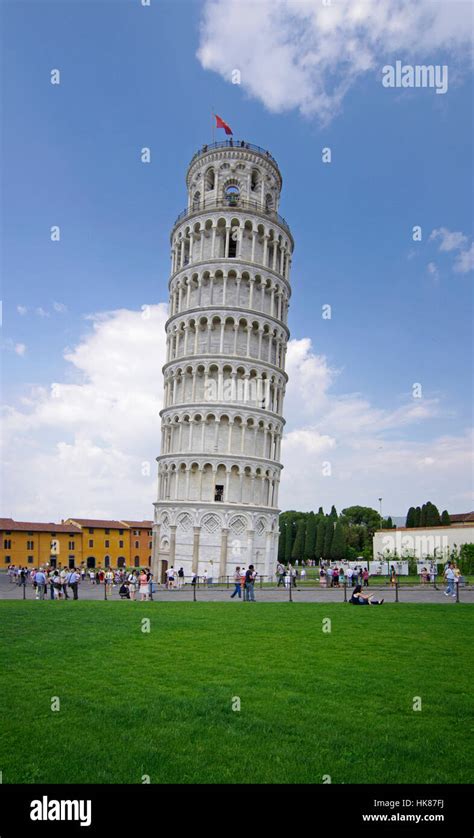 Leaning Tower Of Pisa Stock Photo Alamy