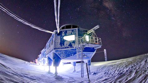Halley Vi British Antarctic Research Station Hugh Broughton Architects