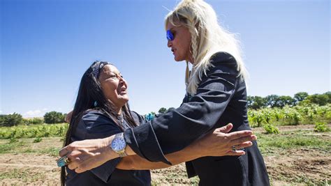 Activist Erin Brockovich Visiting Navajo Nation About Epa Mine Spill