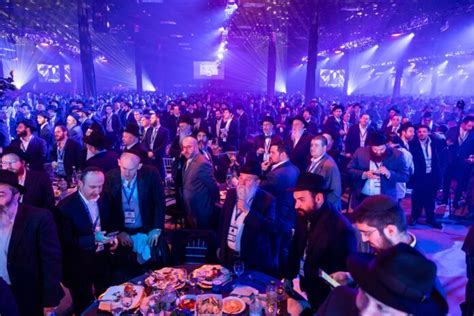 Photos 6500 Chabad Rabbis And Guests Celebrate Resurgence Of World