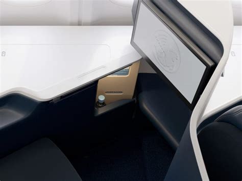 See Air Frances New Long Haul Business Class Seat With Sliding Door