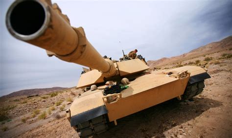 General Dynamics Wins $65 Million For Iraqi M1A1 Tanks, M88A2 Recovery ...