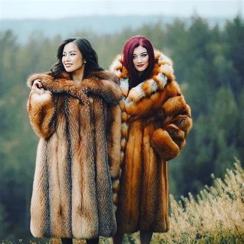 Fox Fur Coat Fur Coats Lesbian Love Two Girls Red Fox Fur Fashion What To Wear Sensual Asian