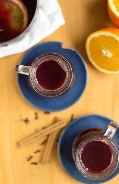 Traditional German Mulled Wine Recipe Hurry The Food Up