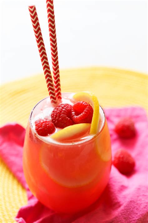 Refreshing Raspberry Lemonade Recipe