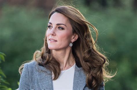 Kate Middleton S Topless Photo Scandal Surprisingly Showed Why She