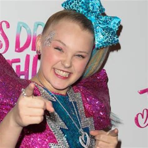 jojo siwa couldn t sleep for days after coming out e online ca