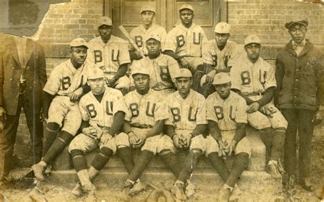 black-history-month-negro-league-baseball-remembered