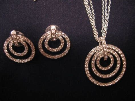 Nolan Miller Jewelry Set Crystal Necklace And Earrings In Silver S3130