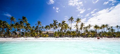 The stylish isle is dominated by mount pelee, which destroyed the city of st. Tropische vakantie Martinique voor een koopje ...