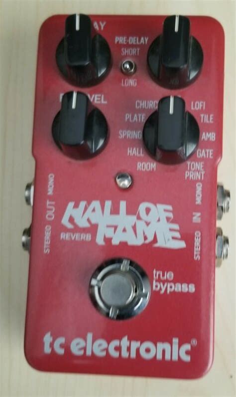 Tc Electronic Hall Of Fame Reverb Guitar Effect Pedal Guitars For