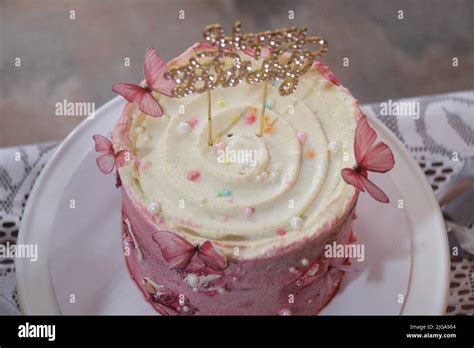 Birthday Cakes Hi Res Stock Photography And Images Alamy