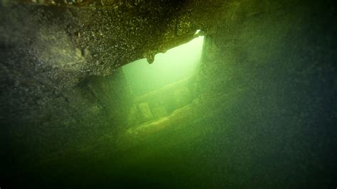 Archaeologists Discover Lost Warship From 17th Century In Sweden