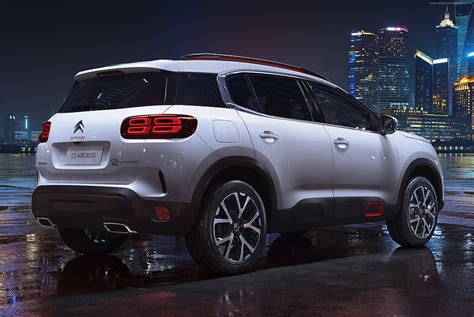 White Citroen C3 Aircross Parked On Parking Lot During Nighttime Hd