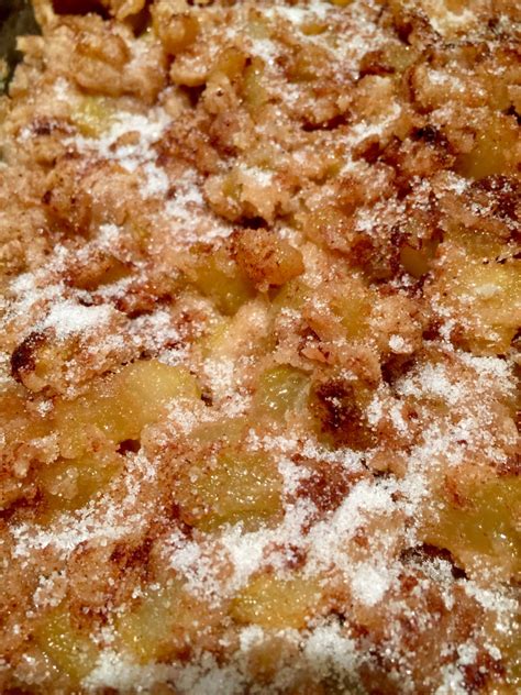 Having the best apple crisp recipe in your cooking repertoire will come in handy when you want to prepare tasty dessert without too much fuss involved. Pioneer Woman Dessert Recipes Apple Crisp / 10 Delicious ...