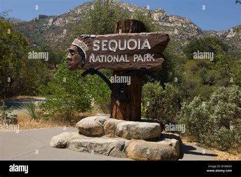 A National Park Service Welcome Sign To Sequoia National Park Stock