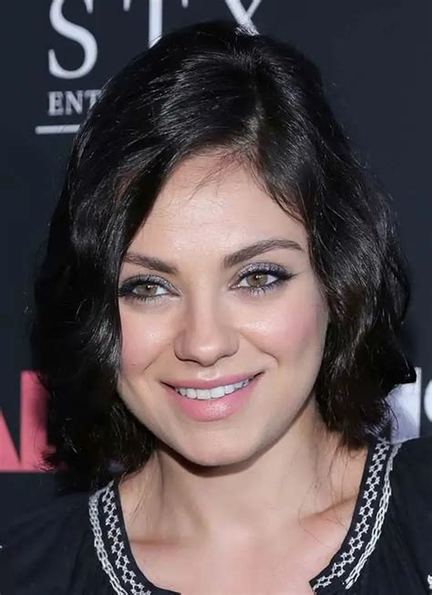 14 Trendy Mila Kunis Hairstyles For You Try It Today