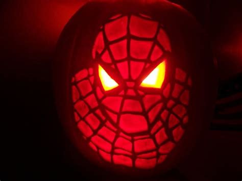 Best 25 Spiderman Pumpkin Ideas Avengers Pumpkin Carving Spiderman