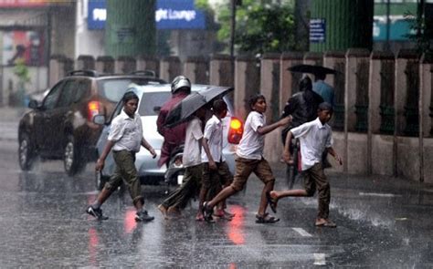 Heavy Rains Bring Chennai To A Halt Schools Colleges Remain Closed