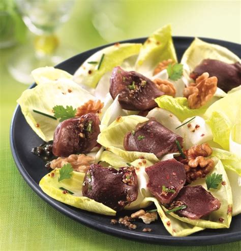 SALADE DE GESIERS DE CANARD CONFITS ET ENDIVES Maison Montfort