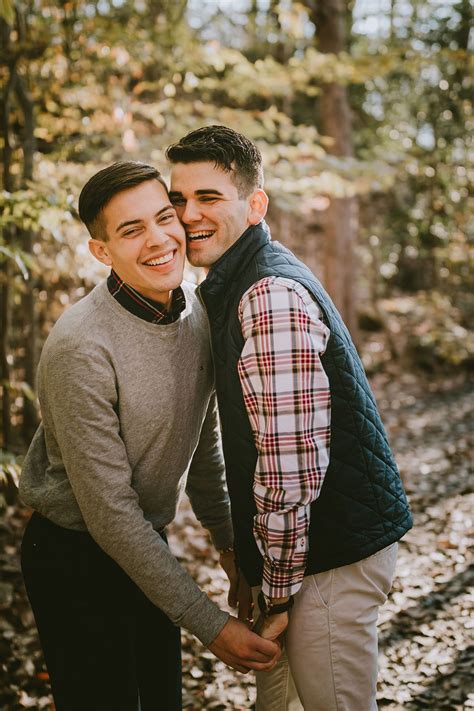 Gay Proposal Surprise Proposal Couple Outfits For Pictures Cute White Guys Preppy Men Lgbt