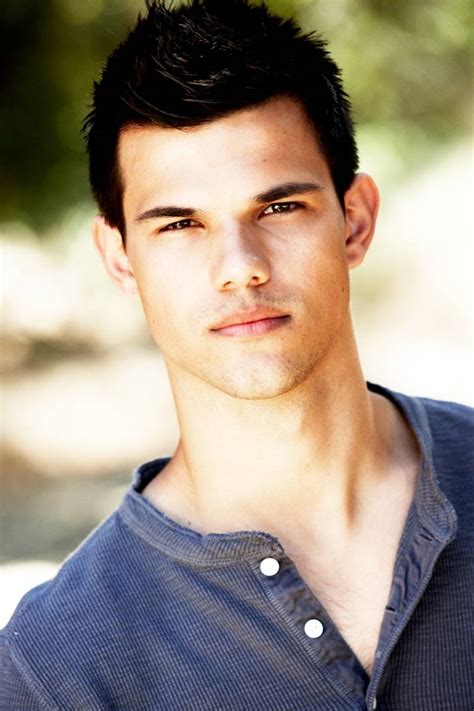 Picture House World Icons Taylor Lautner