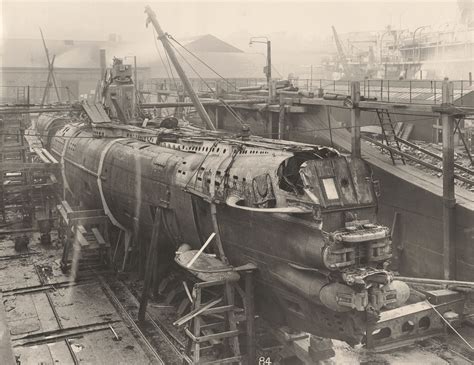 Extraordinary Photographs Of A Captured Ww1 U Boat Submarine 1918