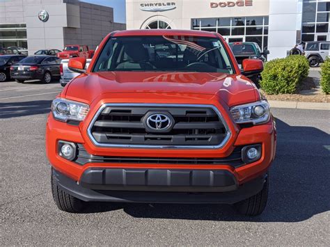 Pre Owned 2017 Toyota Tacoma Sr5 Rwd Crew Cab Pickup