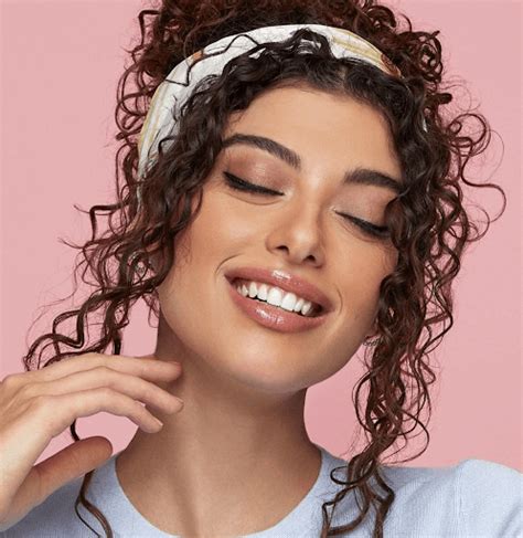 Discover Curly Hairstyles With Headbands Latest In Eteachers