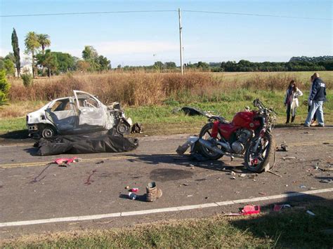 Una honda storm al mando de un joven de 22 años y otra honda bross, guiada por jorge dudel de 34 que falleció en el hospital local horas más tardes por las graves lesiones. Quince muertos tras siniestros viales en San Pedro, Salta ...