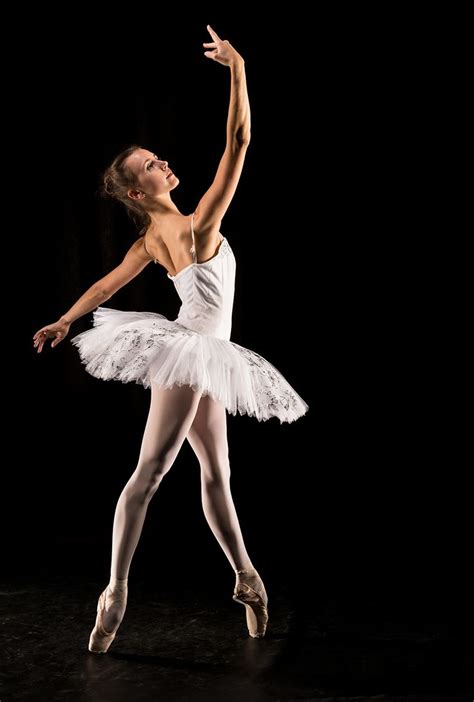 Pin By Denise Brakefield On Ballet Ballerina Photography Ballet