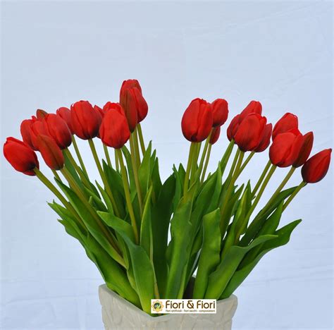 Tulipano artificiale èlite rosso in materiale di ottima qualità
