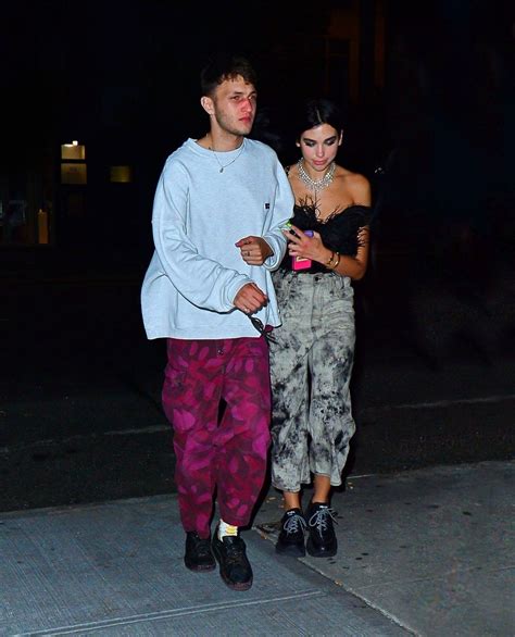 Dua lipa and anwar hadid hit the amas red carpet and couldn't stop kissing and getting their pda on. Dua Lipa and Anwar Hadid Arrives at Gigi Hadid's House in ...