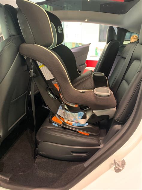 Model Y Third Row With Rear Facing Car Seat Rteslamotors