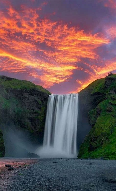 Sunset In Waterfall Photography Sunset Photography Beautiful Places Nature