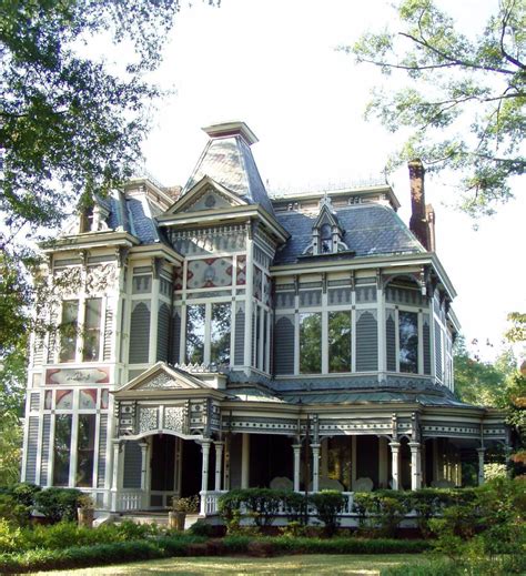 Victorian Architecture The History Of The Style And Characteristics Old Victorian Homes