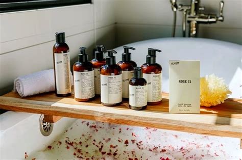 7 Hotels In Singapore With The Best Toiletries