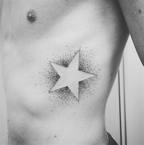 best star tattoos ever 35 small tattoo ideas and designs for 2021 best tiny tattoos kulturaupice
