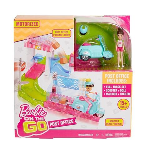 Mattel Barbie On The Go Βολτίτσες Κουκλίτσες Βέσπα Και Ταχυδρομείο