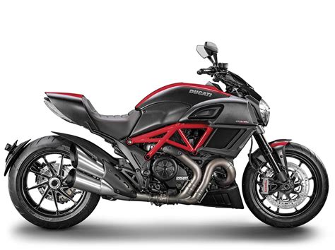 Viele extras, alle mit abe: New Ducati Diavel Carbon XXX - autoevolution