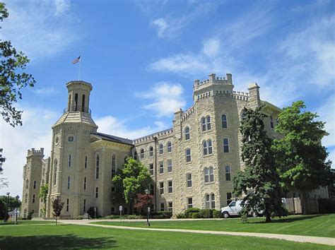 10 Most Beautiful Colleges In The Midwest Great College Deals