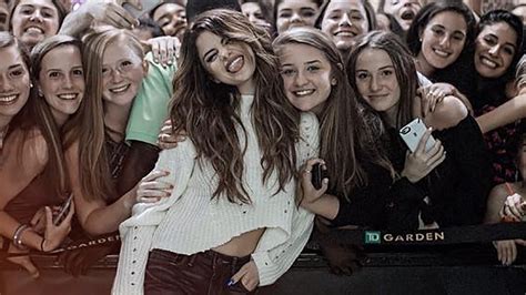 How A Fan Got A Front Row Seat To Selena Gomezs Concert Without