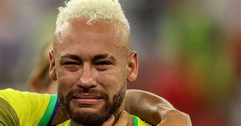 neymar drops sensational brazil quit threat after world cup penalty shootout agony trendradars