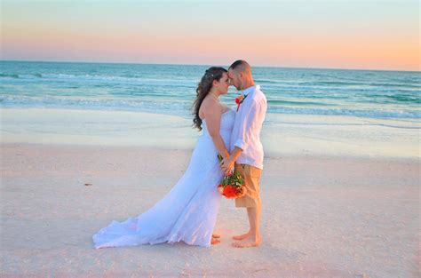 Panama city beach, florida welcomes you! Panama City Beach Weddings | Florida Beach Wedding Packages